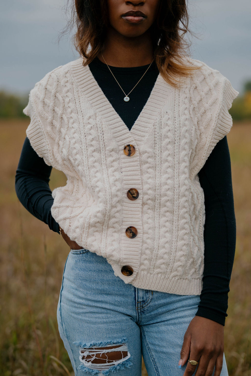 WEDNESDAY CHUNKY CABLE SWEATER VEST